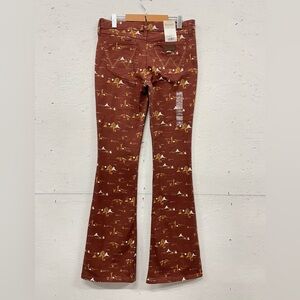 NWT Wrangler Girls' Western Flare Jeans, Allover Desert Print, 18 Reg, 32” Waist